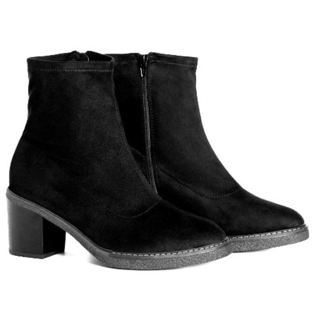 Nwt Evans Black Faux Suede Block Heel Ankle Boots 9 9w — image 2 of 8